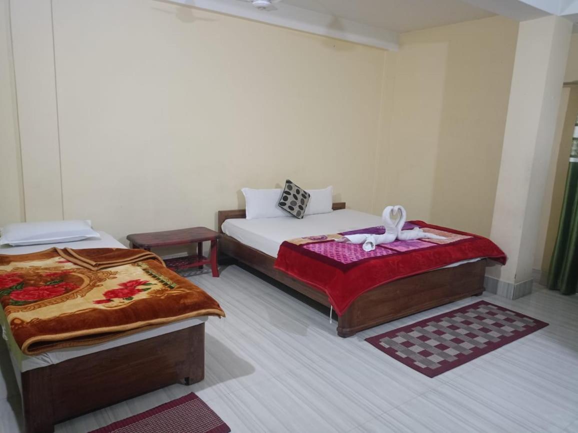 Hotel Kaziranga Holidays Exterior foto